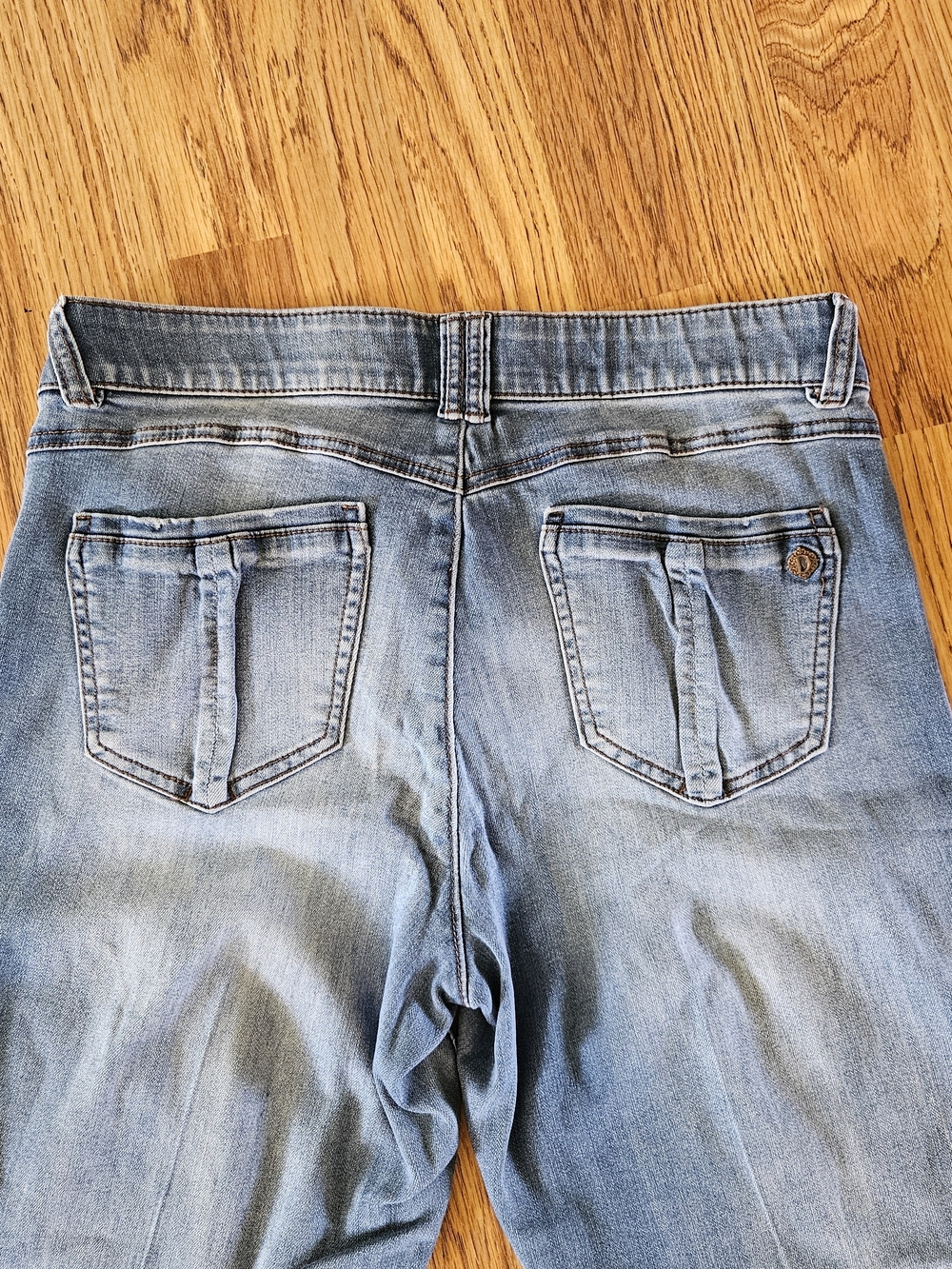 Democracy Light Blue Flared Jeans with Frayed Hem - Picture 6 of 7